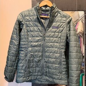 Patagonia Women's Puffer Jacket - Gray